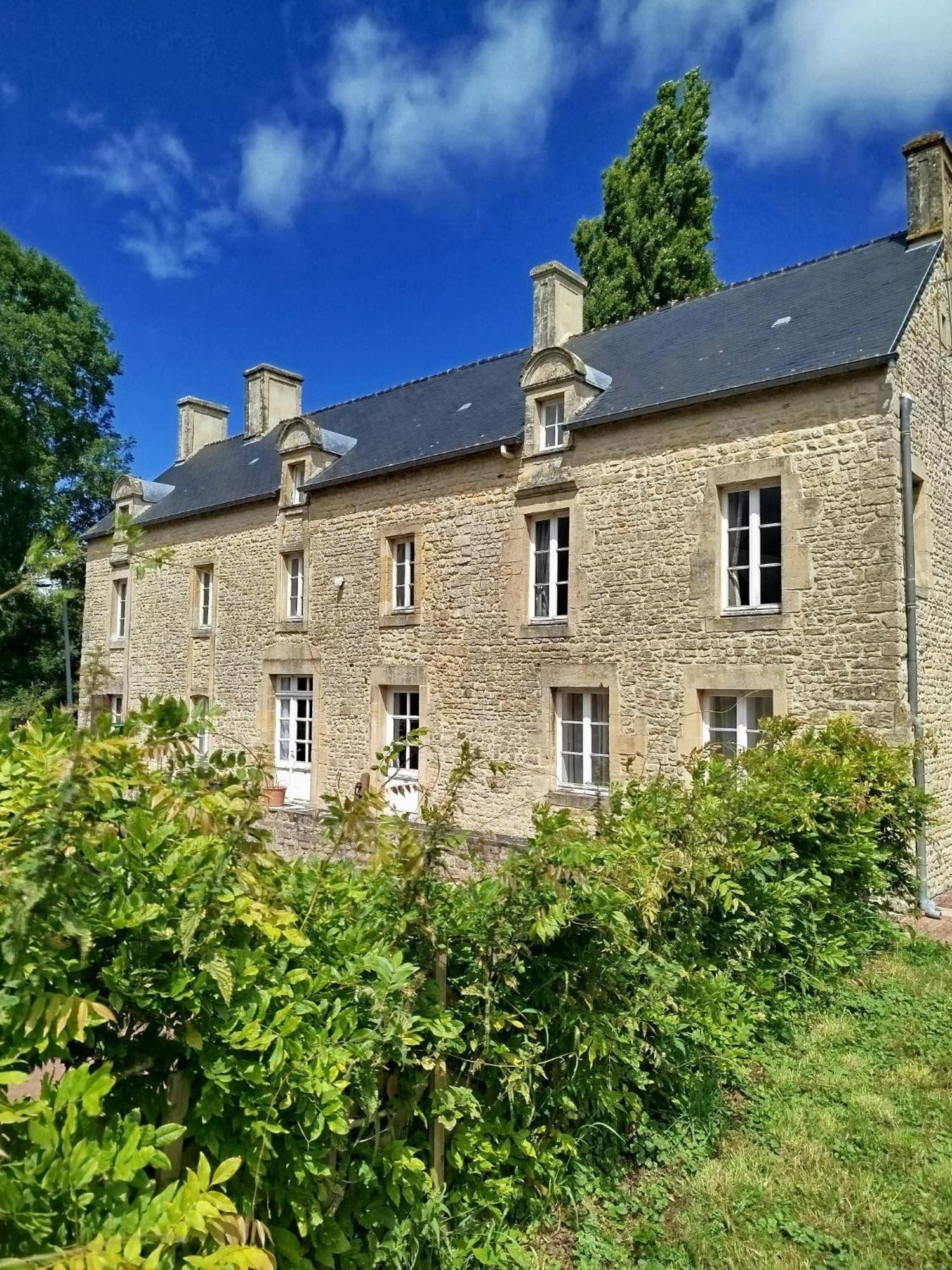 Maison De Charme Tour-en-Bessin Eksteriør bilde